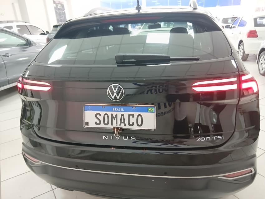 Volkswagen NIVUS 1.0 200 TSI TOTAL FLEX COMFORTLINE AUTOMÁTICO