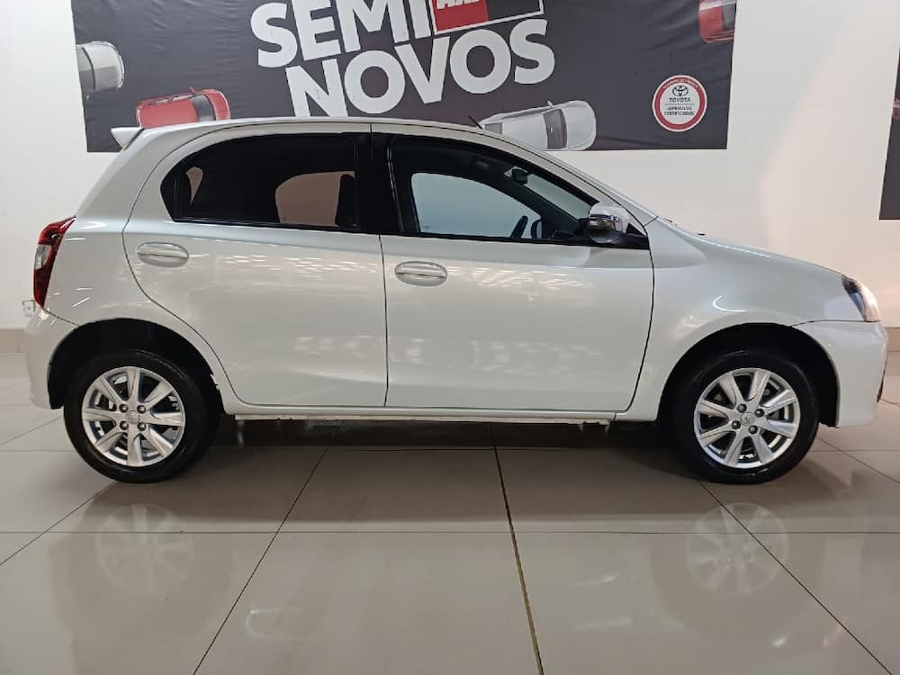 TOYOTA ETIOS 1.5 X PLUS 16V FLEX 4P MANUAL