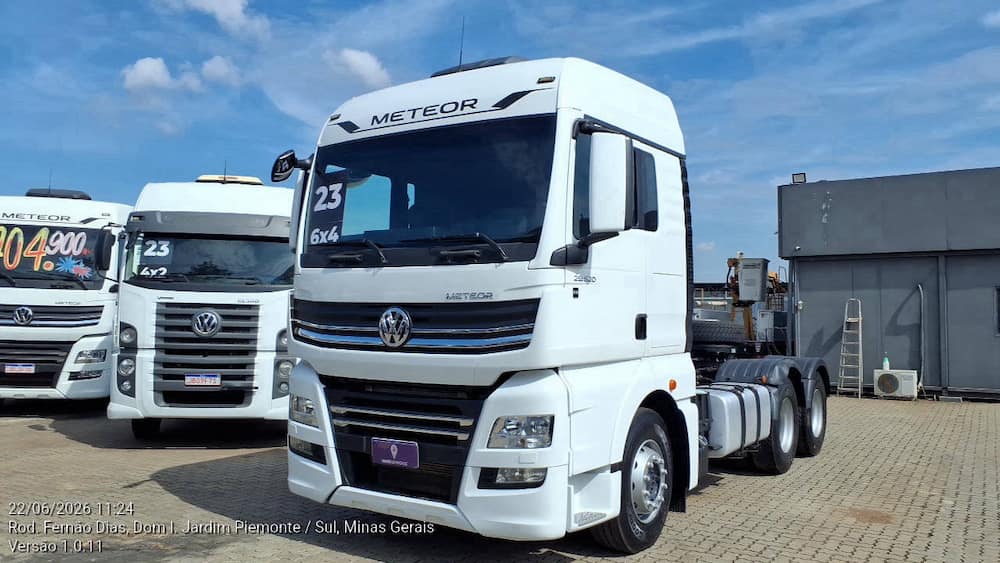VOLKSWAGEN 29.520 METEOR 6X4