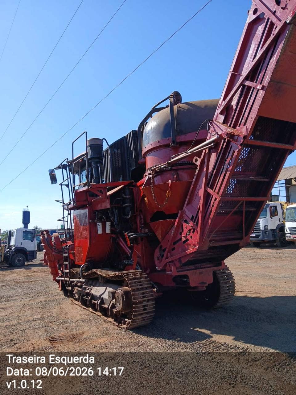 CASE 8810
