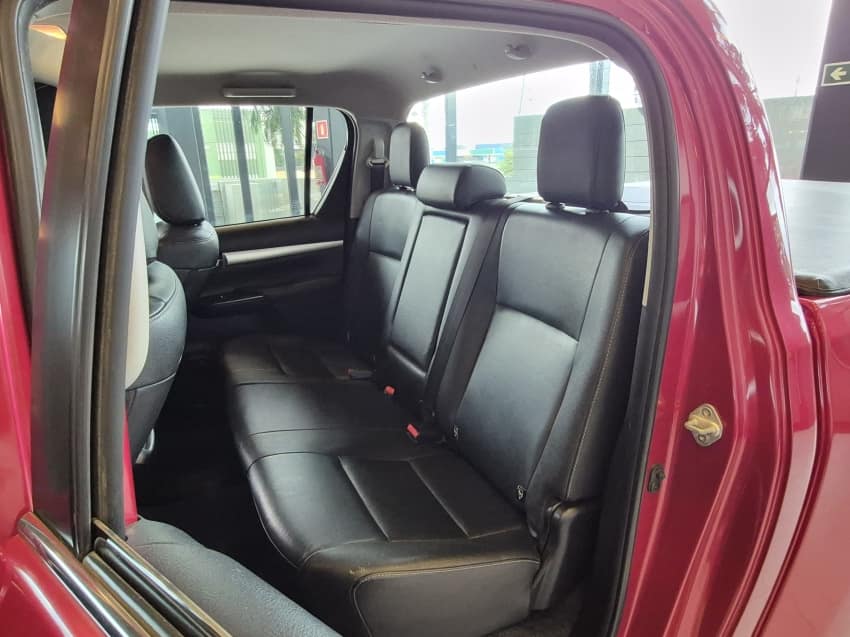 Toyota HILUX 2.8 SRX 4X4 CD 16V DIESEL 4P AUTOMÁTICO 2016/2017
