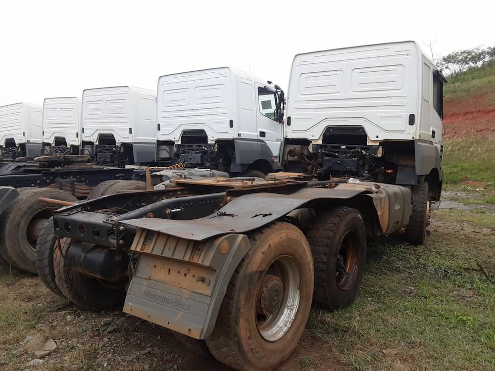 Mercedes-Benz Axor 3344 S (6X4)