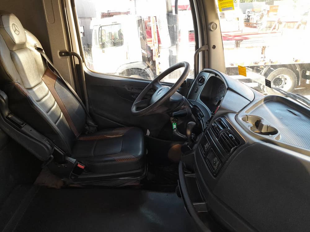 Mercedes-Benz Axor 3344 S (6X4)