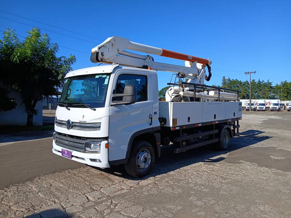 Volkswagen 11-180 Delivery 2p (diesel)(E5)