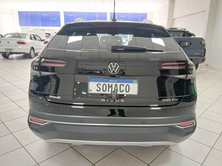 Volkswagen NIVUS 1.0 200 TSI TOTAL FLEX HIGHLINE AUTOMÁTICO