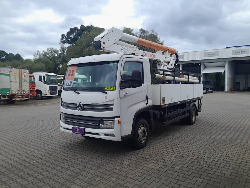 Volkswagen 11-180 Delivery 2p (diesel)(E5)