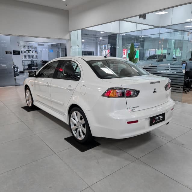 Mitsubishi LANCER 2.0 CVT 16V GASOLINA 4P AUTOMÁTICO 2013/2014