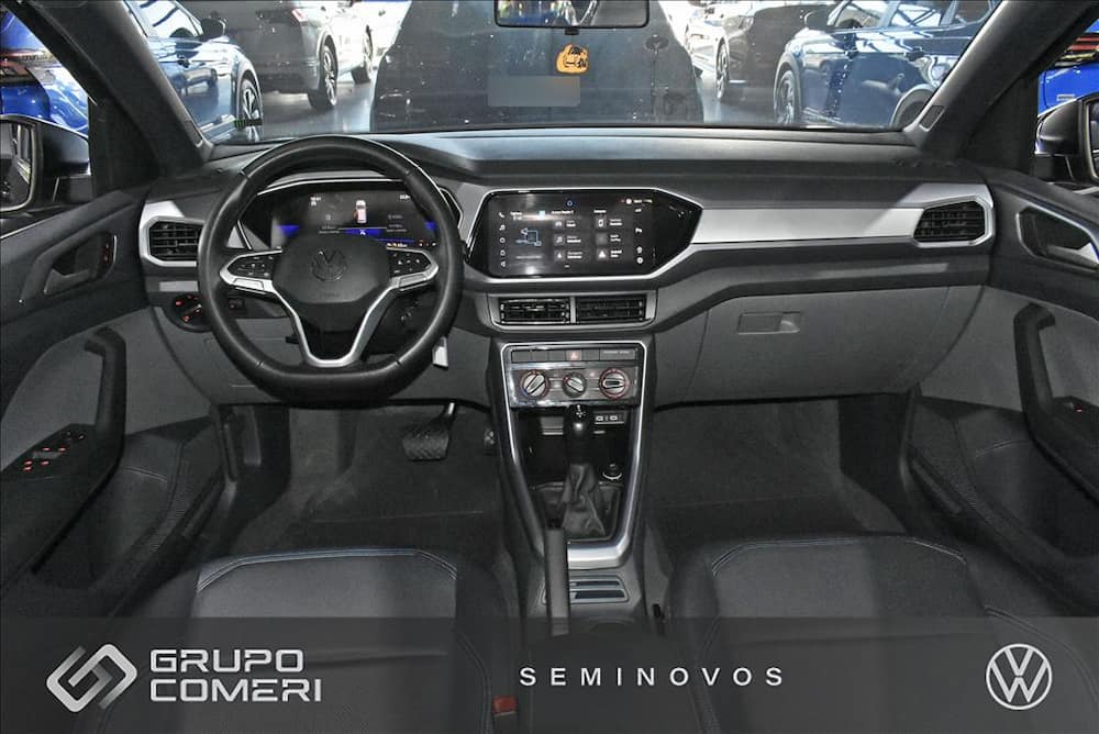 2024 VOLKSWAGEN T-CROSS 1.0 200 TSI TOTAL FLEX AUTOMÁTICO