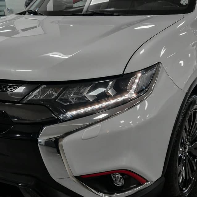 Mitsubishi OUTLANDER 3.0 MIVEC V6 GASOLINA HPE-S BLACK EDITION AWD AUTOMÁTICO 2021/2022
