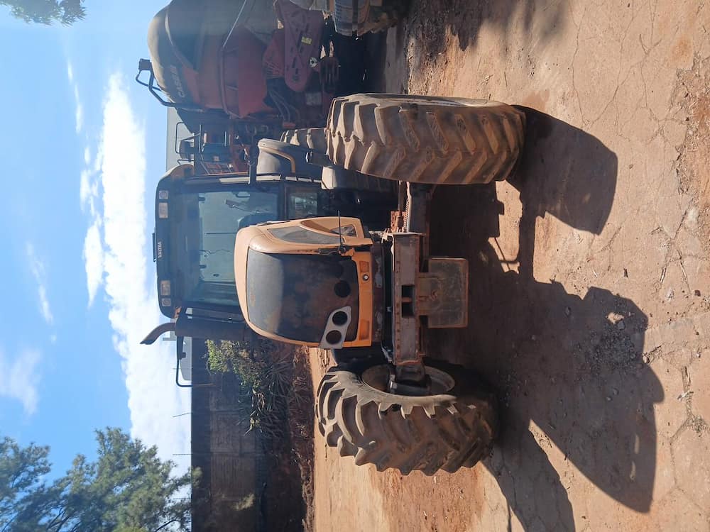 VALTRA BH 210I HIFLOW