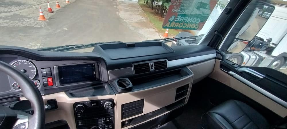 Volkswagen Meteor 29.520 6x4 2p (diesel)(E5)