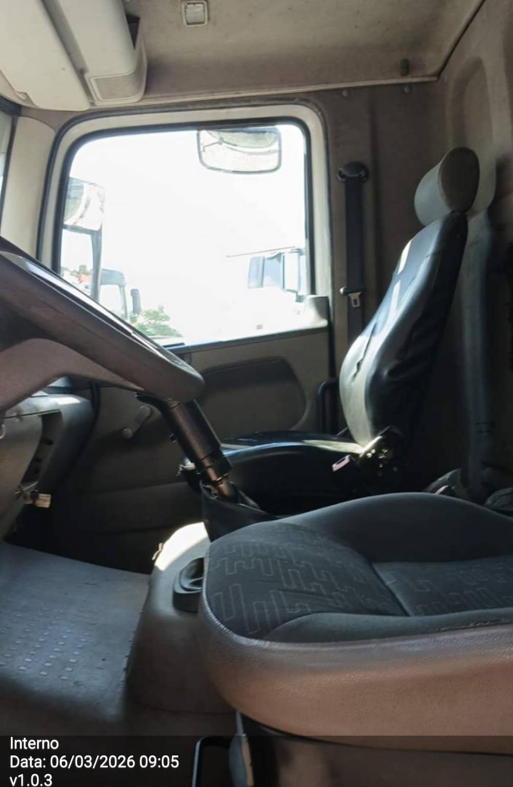 Volkswagen 24.280 Constellation 24.280 E DC
