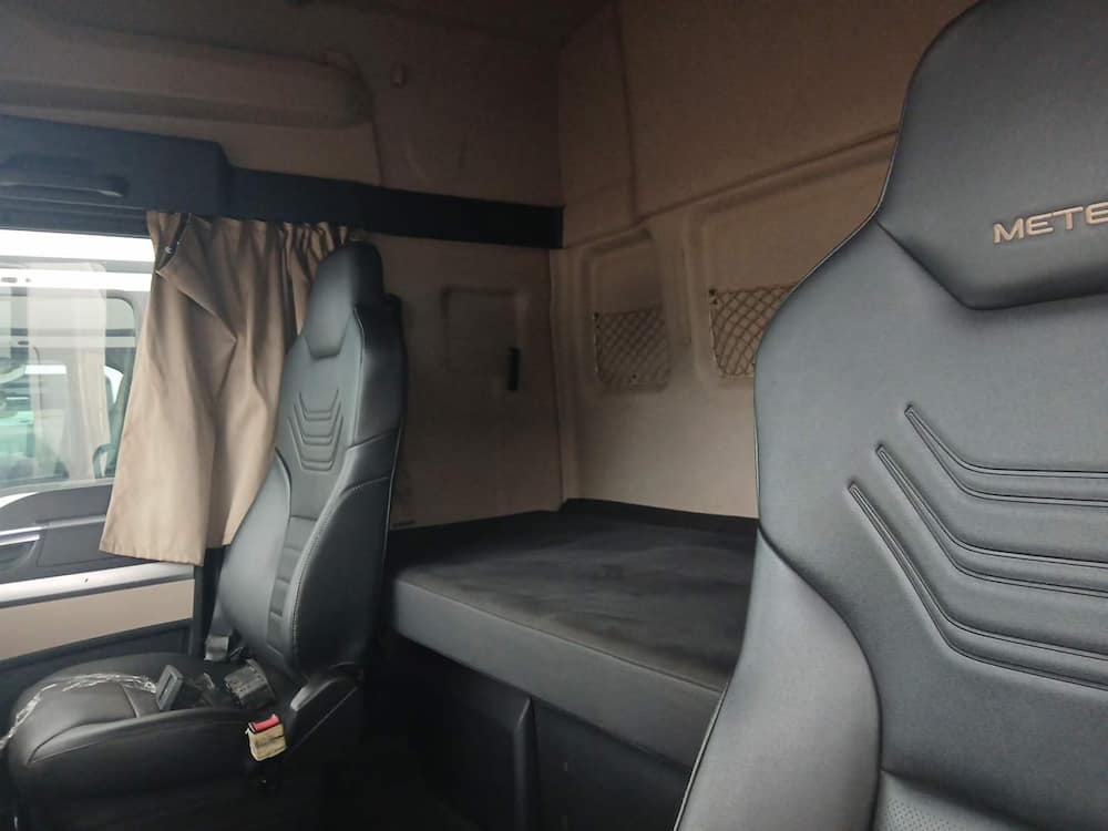 Volkswagen Meteor 29.520 6x4 2p (diesel)(E5)