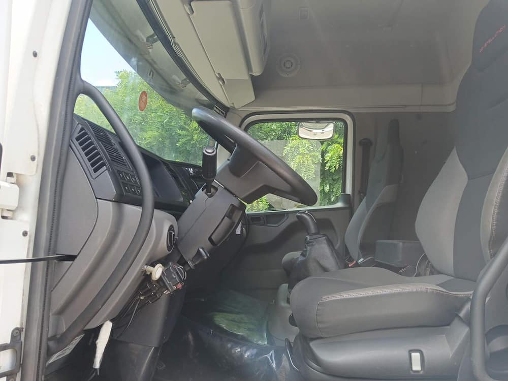 Volkswagen 25.420 Constellation 25.420 E DC Tractor V Tronic