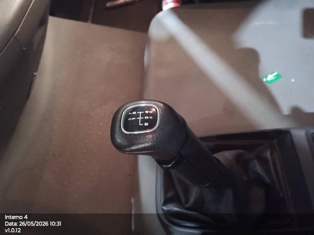 VOLKSWAGEN 31-330 E CONSTEL. 2P DIESEL E5 8X4