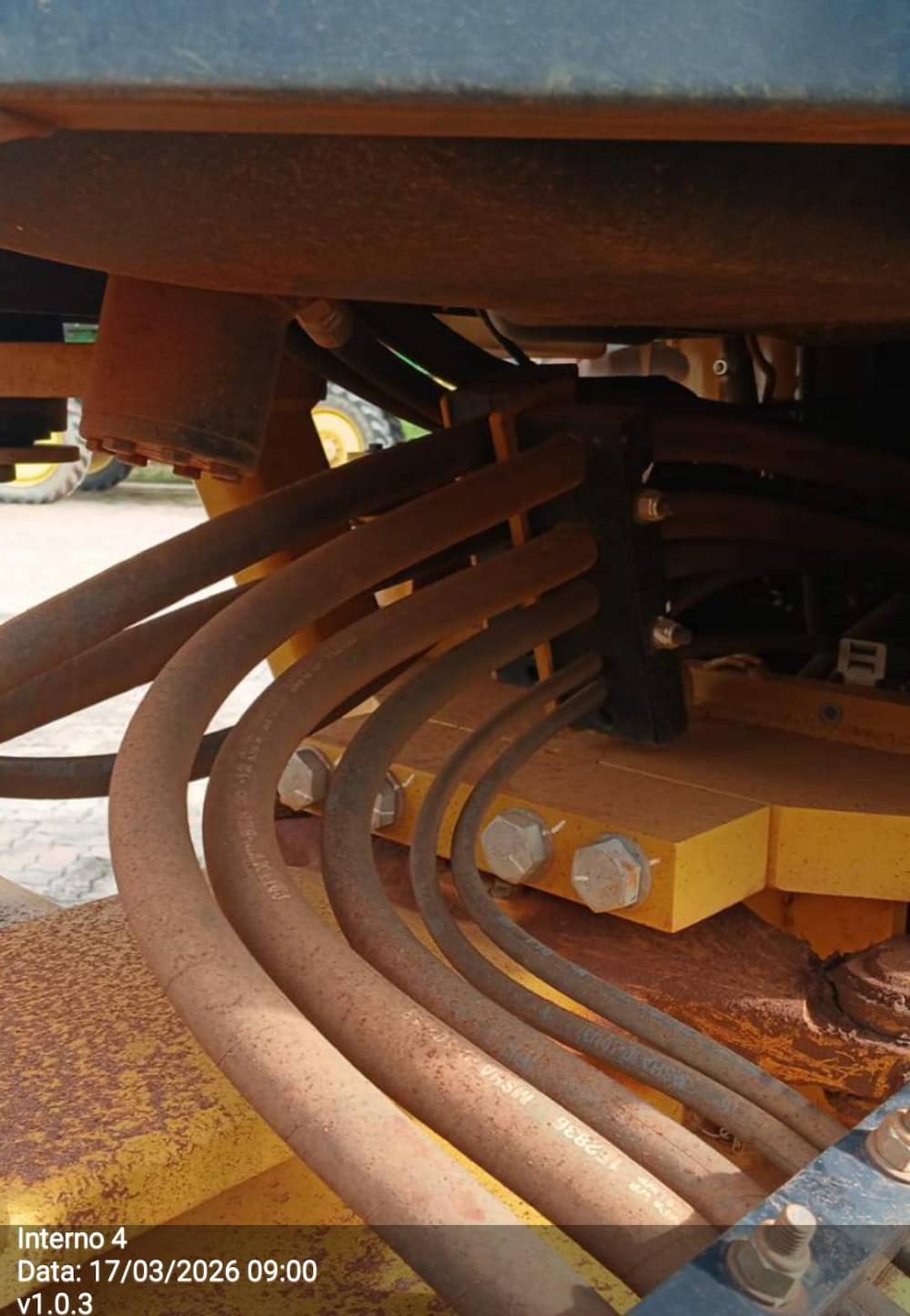 CATERPILLAR COMPACTADOR DE SOLO CSB54B