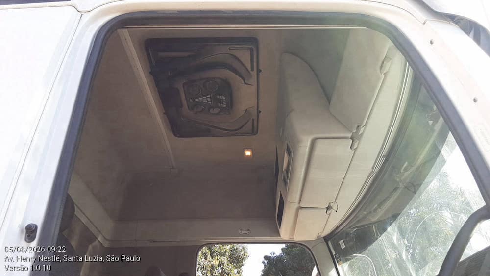 VOLKSWAGEN 25.420 CTC 6X2