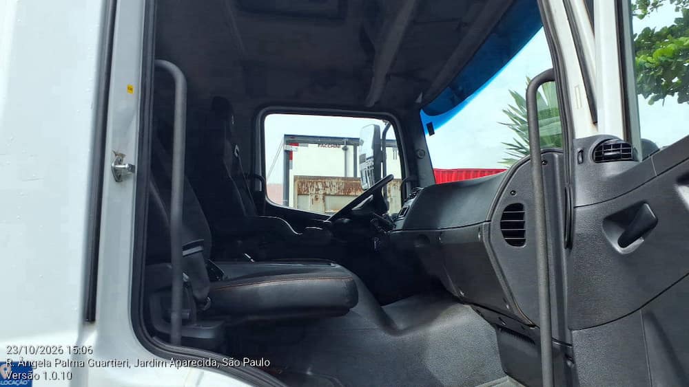 Mercedes-Benz Atego 2430 6x2 (E5)