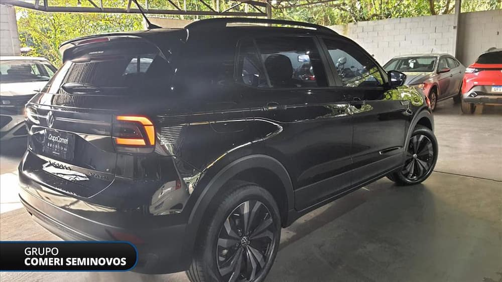 2024 VOLKSWAGEN T-CROSS 1.0 200 TSI TOTAL FLEX AUTOMÁTICO