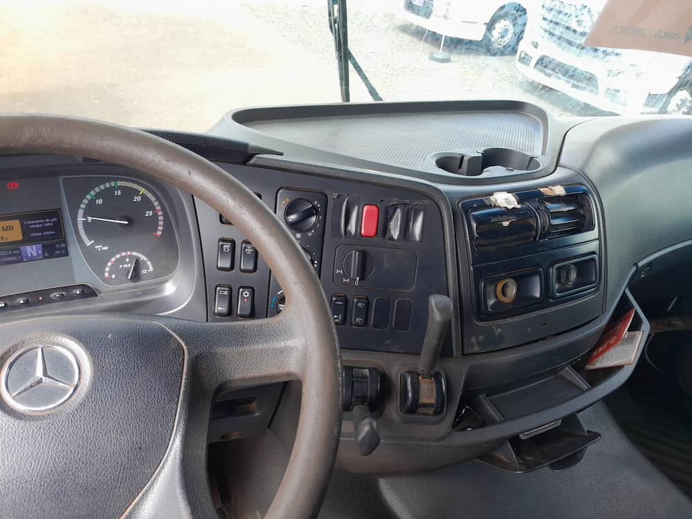 Mercedes-Benz Axor 3344 S (6X4)