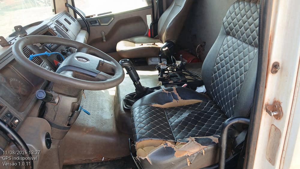 VOLKSWAGEN 31.330 CRC 6X4