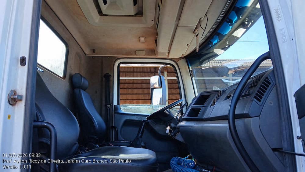VOLKSWAGEN 26.280 CRM 6X4