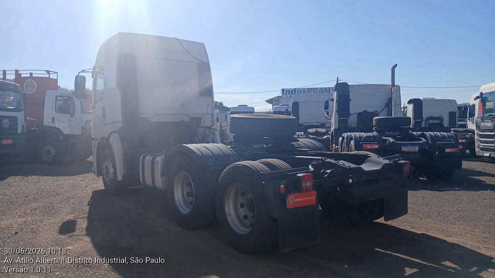 VOLKSWAGEN 25.420 CTC 6X2