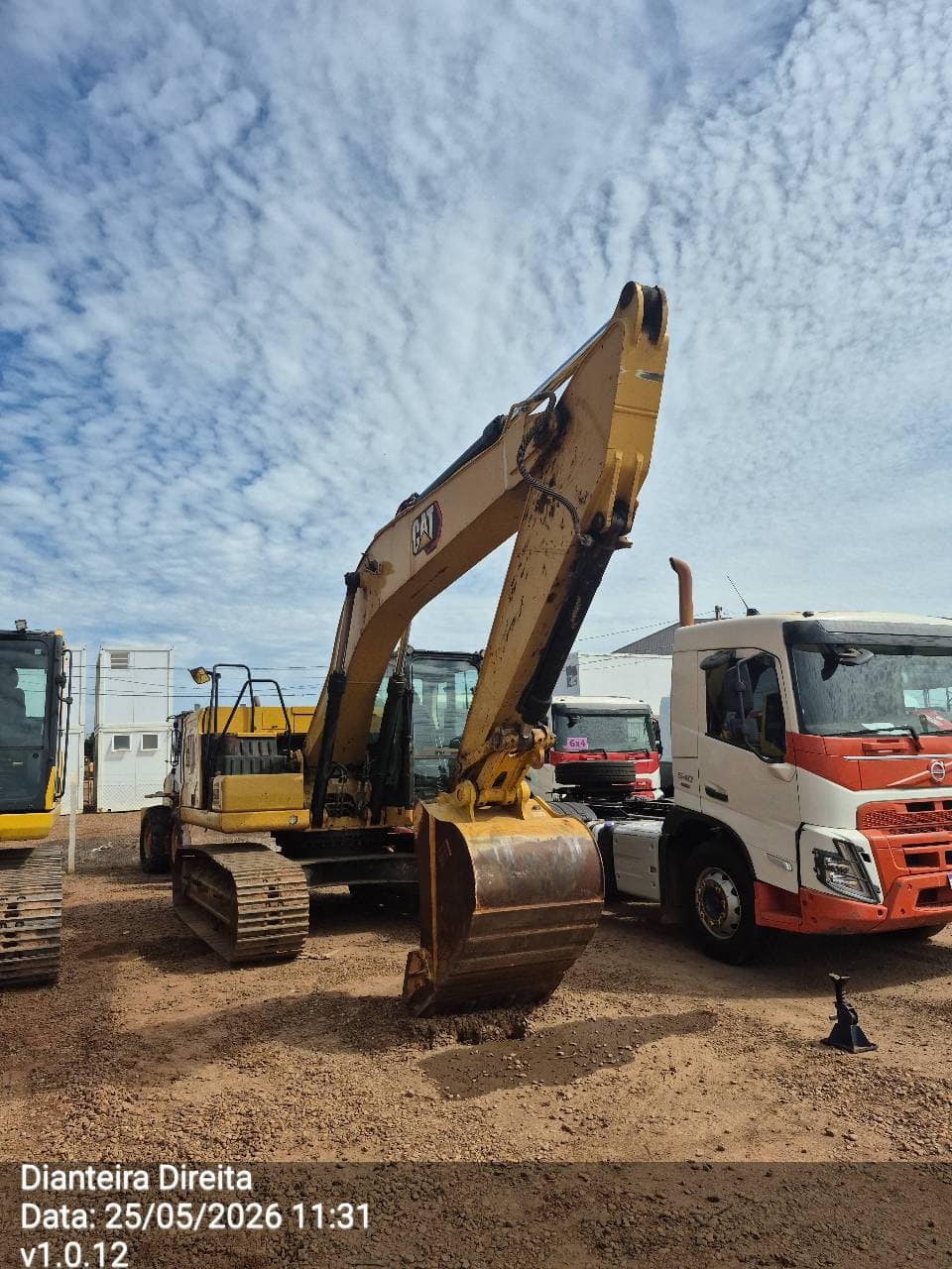 CATERPILLAR CAT 320