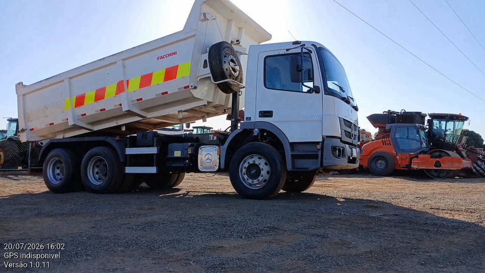 MERCEDES-BENZ ATEGO 2426