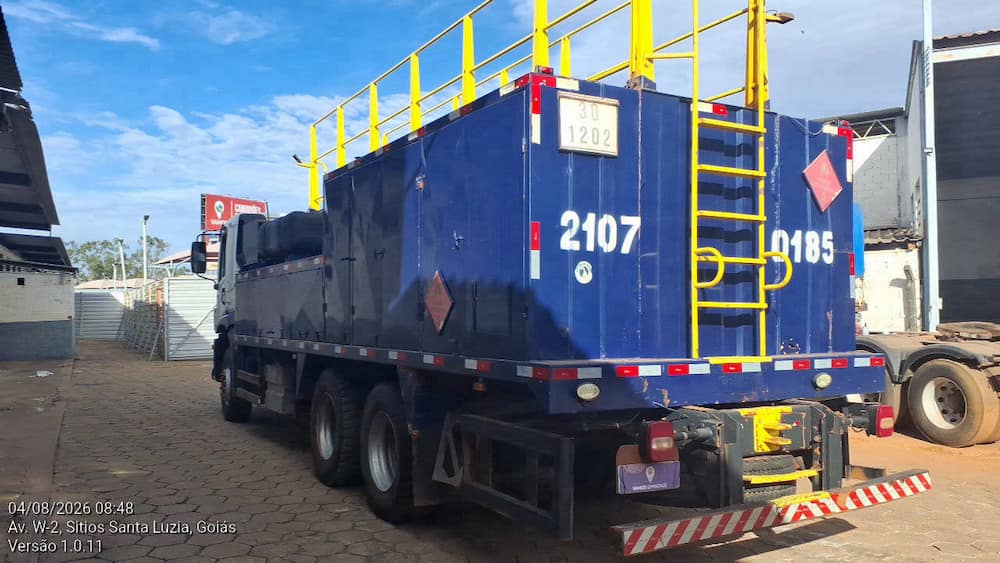 VOLKSWAGEN 26.280 CRM 6X4