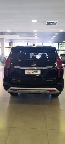 Mitsubishi MMC PAJERO HPE S