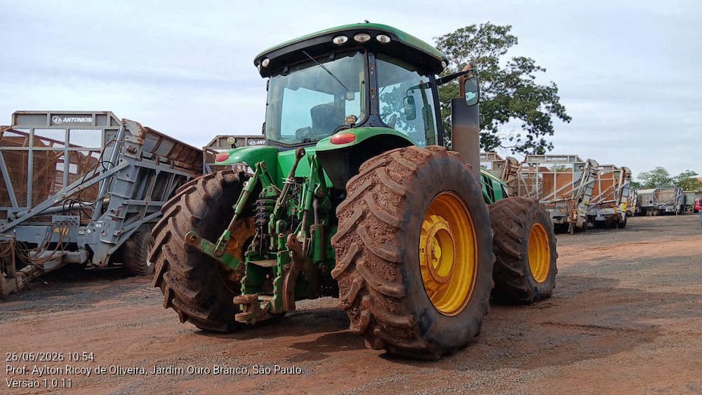 JOHN DEERE 8270R