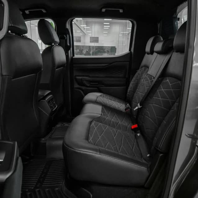Ford RANGER 2.0 TURBO DIESEL CD BLACK 4X2 AUTOMÁTICO 2026/2027