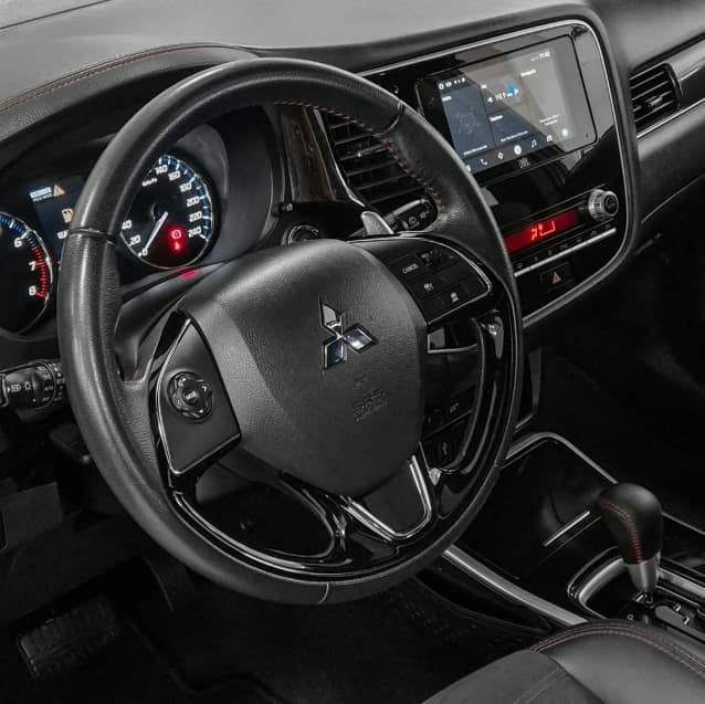 Mitsubishi OUTLANDER 3.0 MIVEC V6 GASOLINA HPE-S BLACK EDITION AWD AUTOMÁTICO 2021/2022
