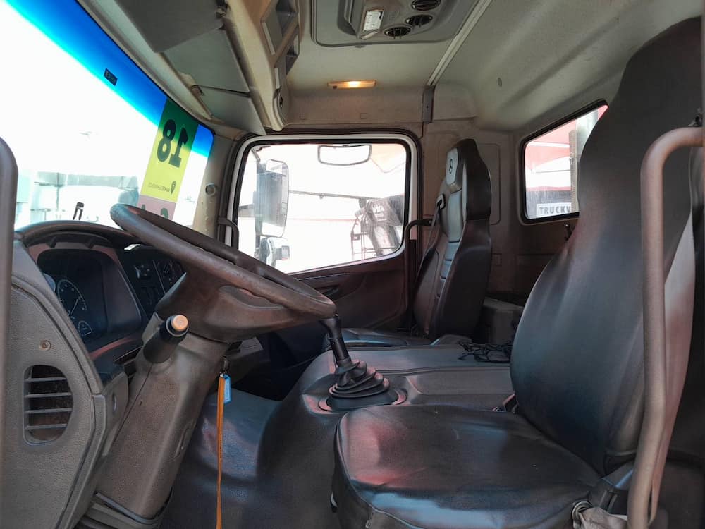 Mercedes-Benz Atego 2730 6x4 2p (diesel)(E5)