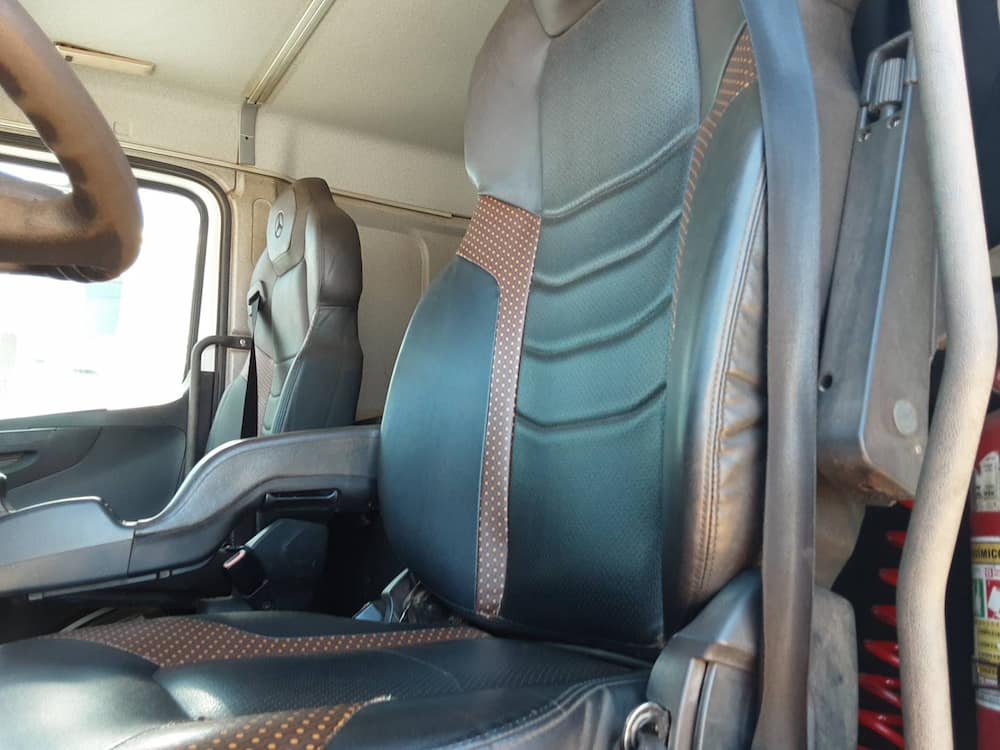 Mercedes-Benz Axor 3344 S (6X4)