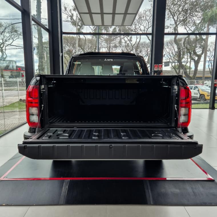 Mitsubishi TRITON 2.4 BITURBO DIESEL CD TERRA 4X4 AUTOMÁTICO 2026/2027