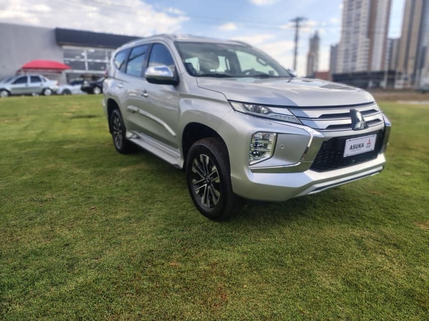 Mitsubishi PAJERO SPORT 2.4 16V MIVEC TURBO DIESEL HPE-S AWD AUTOMÁTICO