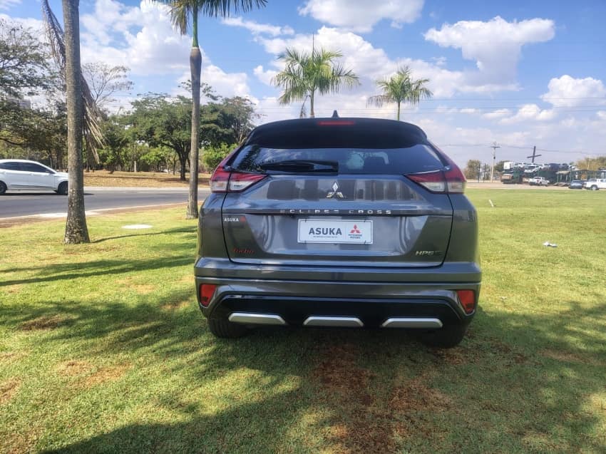 Mitsubishi ECLIPSE CROSS 1.5 MIVEC TURBO GASOLINA HPE-S S-AWC CVT 2023/2024