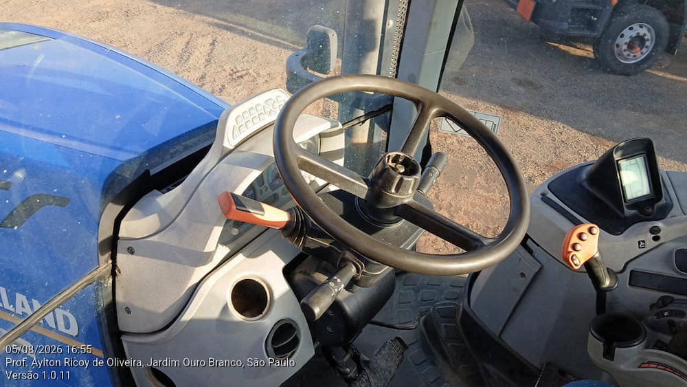 NEW HOLLAND T7 240