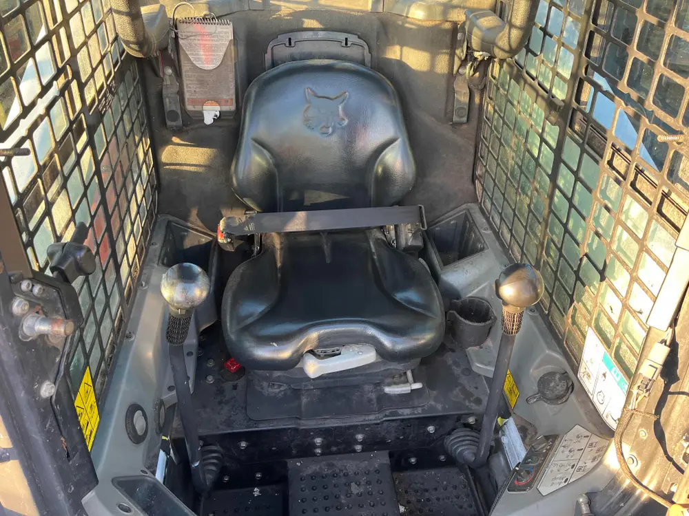 BOBCAT S570