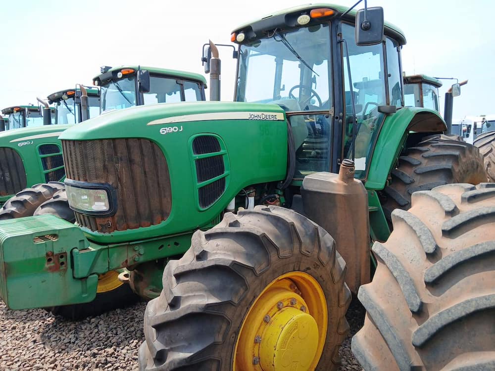 JOHN DEERE TRATOR AGRICOLA JOHN DEERE 6190J