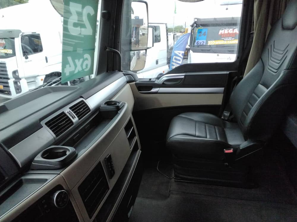 Volkswagen Meteor 29.520 6x4 2p (diesel)(E5)