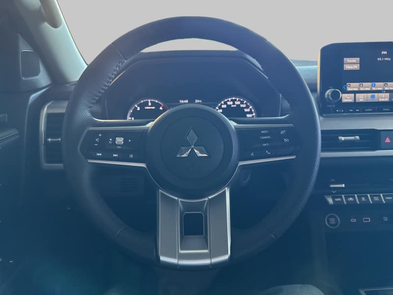 Mitsubishi Triton 2.4 HPE