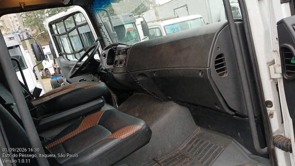 MERCEDES-BENZ ATEGO 2426