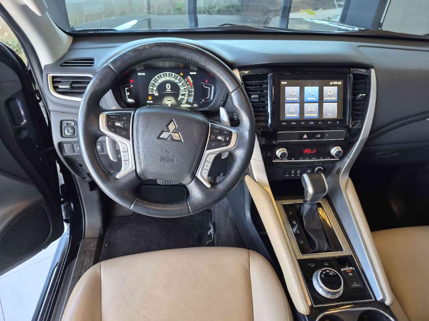 Mitsubishi PAJERO SPORT 2.4 16V MIVEC TURBO DIESEL HPE-S AWD AUTOMÁTICO 2021/2022