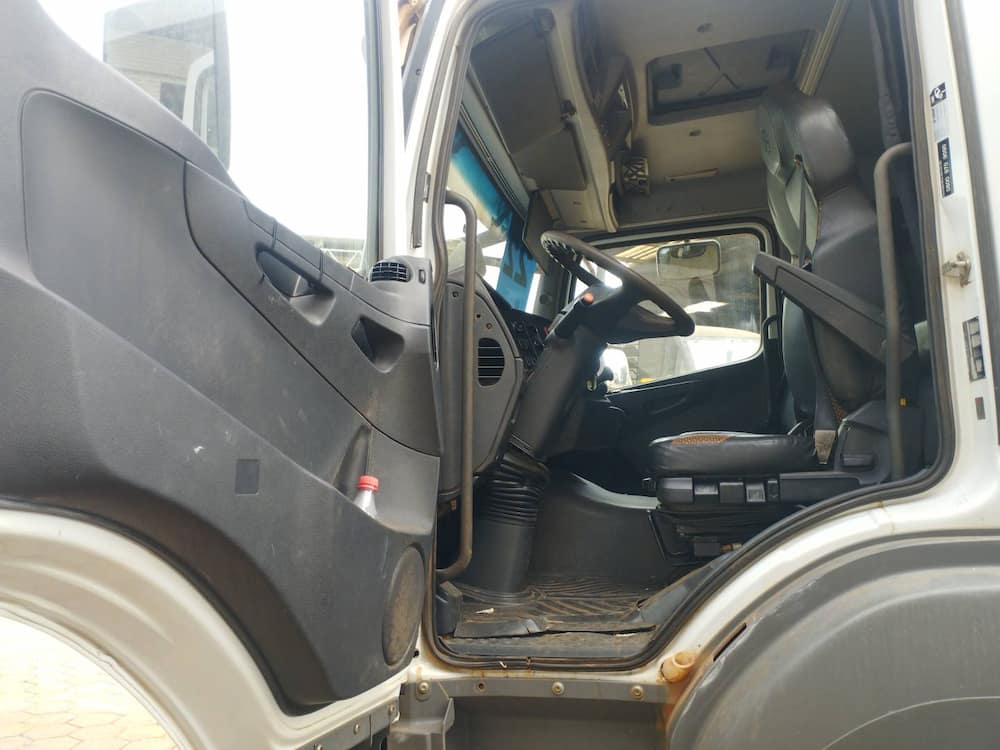 Mercedes-Benz Axor 3344 S (6X4)