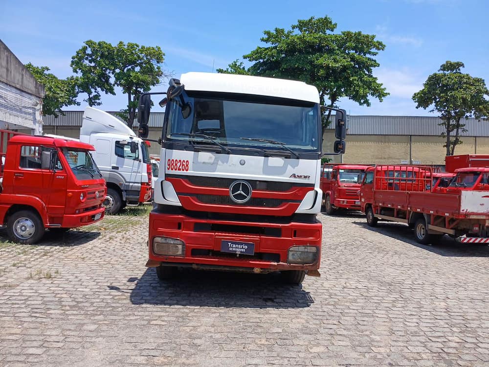 Mercedes-Benz Axor 3344 S (6X4)