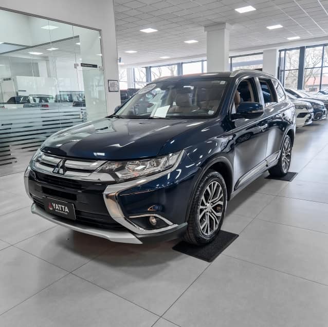 Mitsubishi OUTLANDER 3.0 GT 4X4 V6 24V GASOLINA 4P AUTOMÁTICO 2017/2018