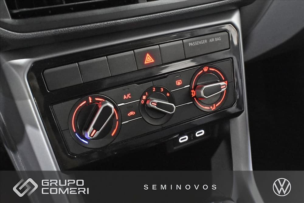 2024 VOLKSWAGEN T-CROSS 1.0 200 TSI TOTAL FLEX AUTOMÁTICO